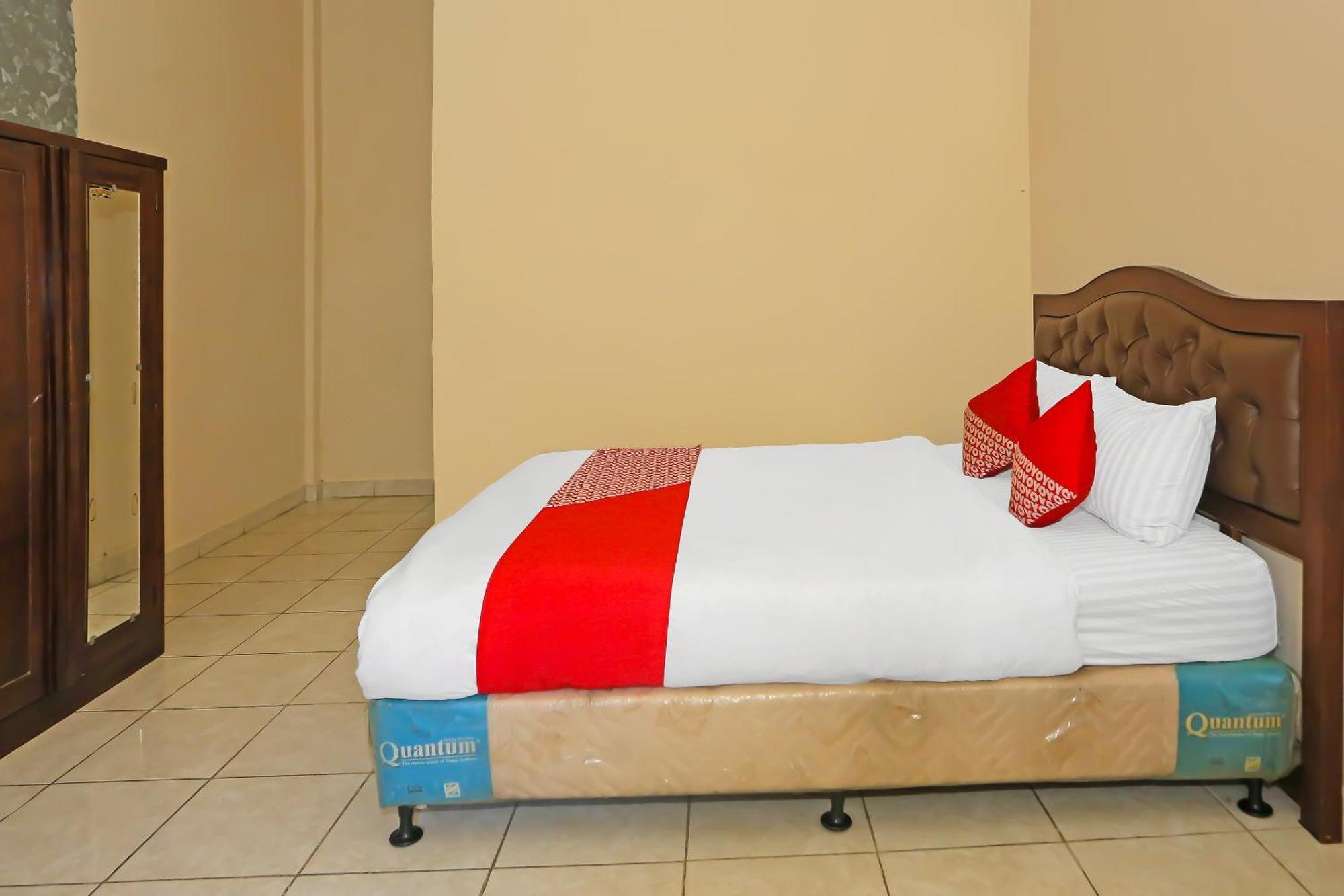 Super Oyo 3978 Hotel Danau Indah Μπεκάσι Εξωτερικό φωτογραφία
