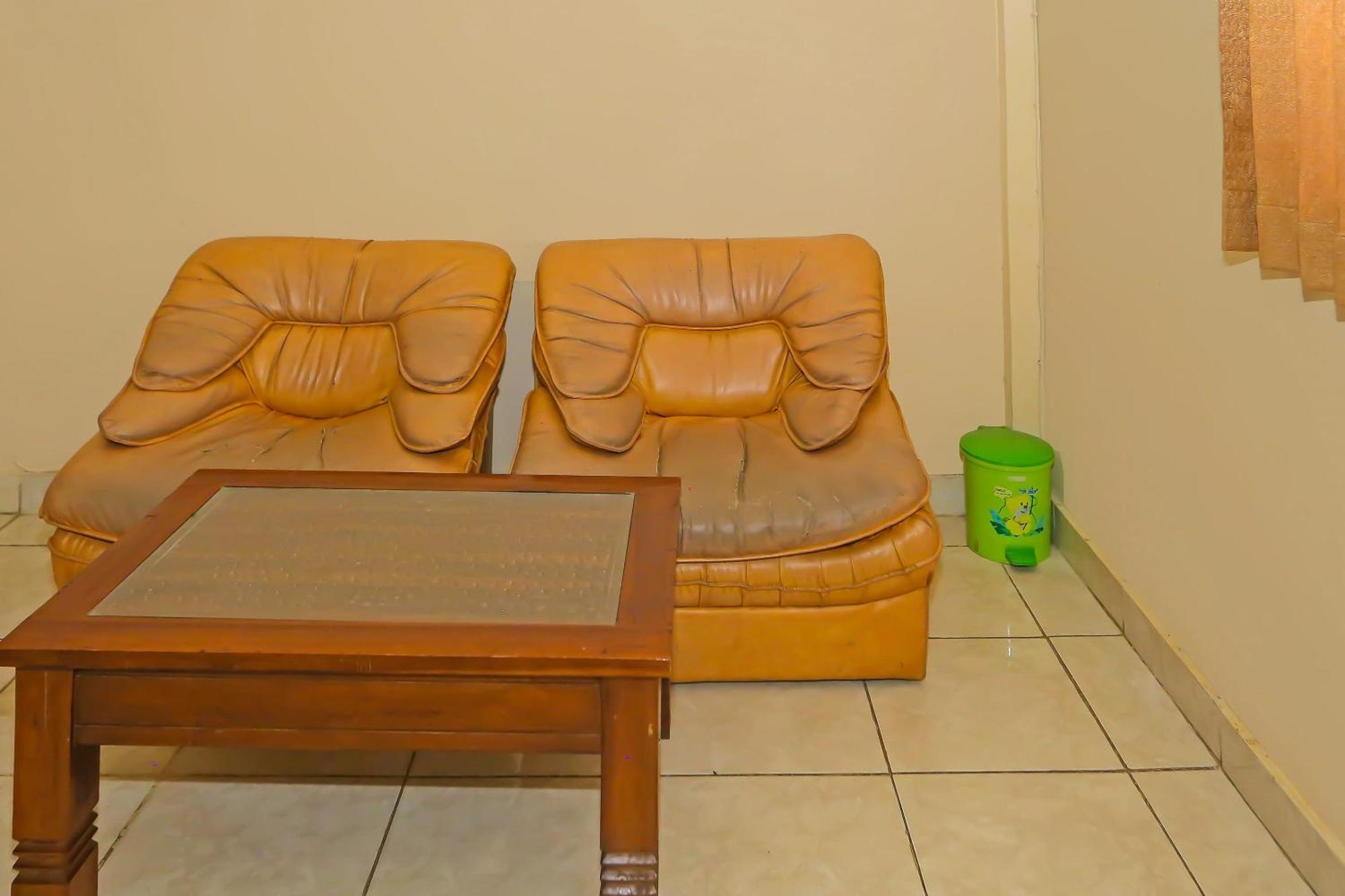 Super Oyo 3978 Hotel Danau Indah Μπεκάσι Εξωτερικό φωτογραφία
