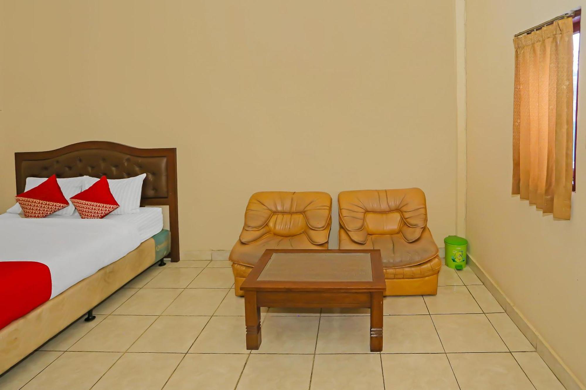 Super Oyo 3978 Hotel Danau Indah Μπεκάσι Εξωτερικό φωτογραφία